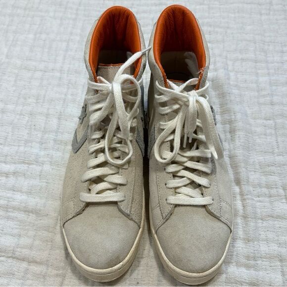 Converse x Bugs Bunny Pro Leather High Shoe Womens 9, Mens 7.5 80th Anniversary - Picture 2 of 8